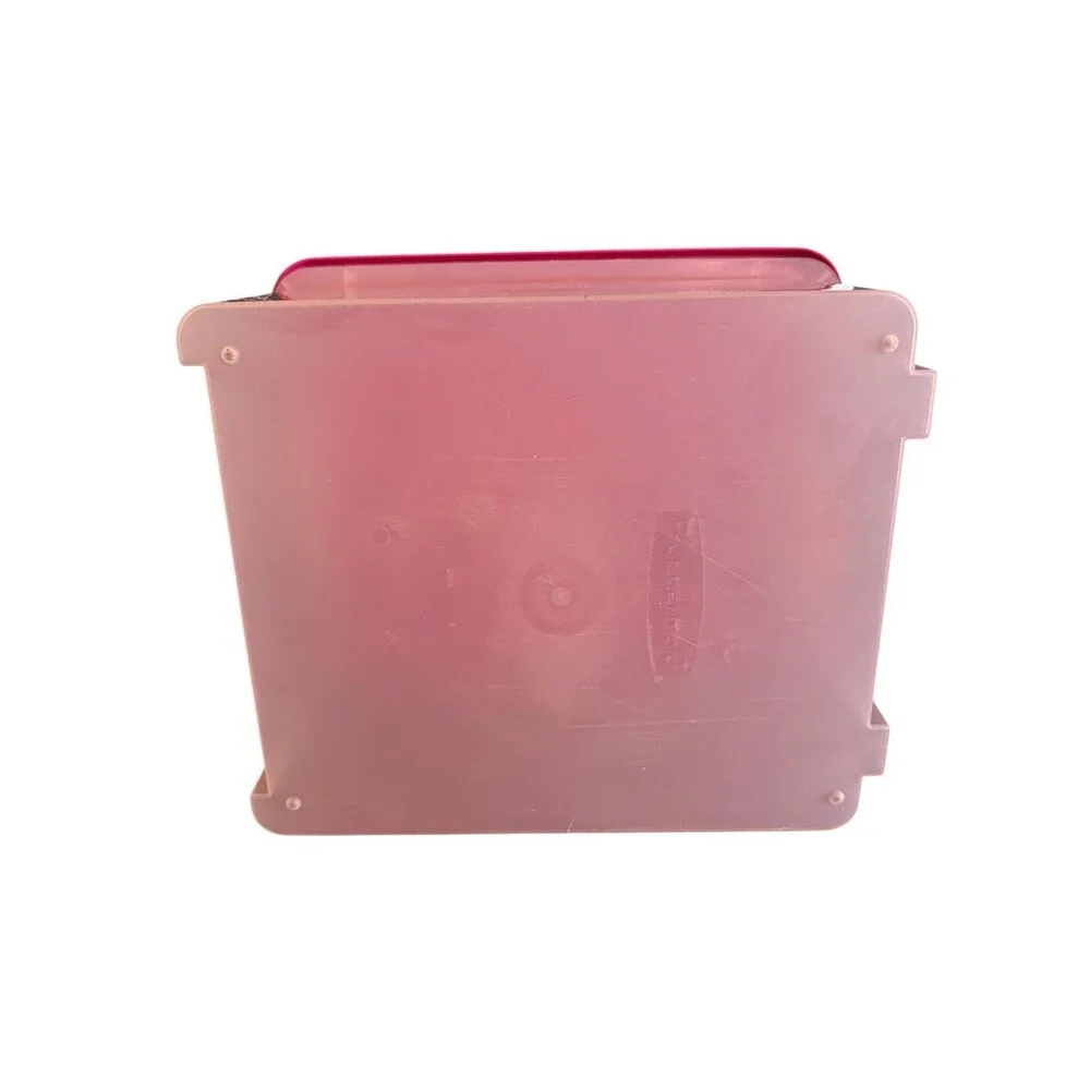 Vintage 1990s Rubbermaid Keepers Latch Storage Box Pink No. 4148 18 X 15 X 9.75”
